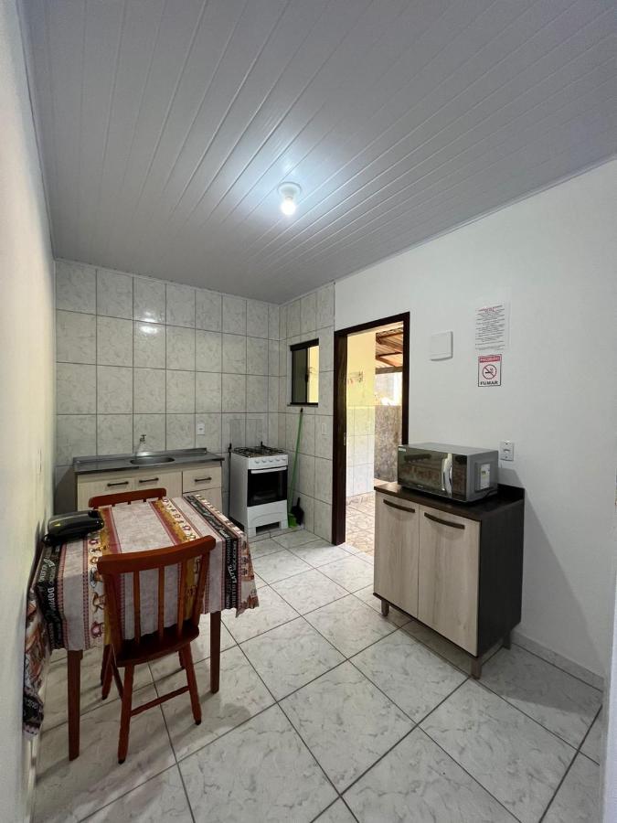 Quitinete Vo Ana Hotel Penha  Buitenkant foto