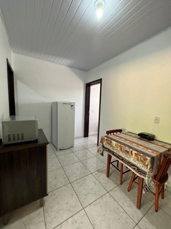 Quitinete Vo Ana Hotel Penha  Buitenkant foto